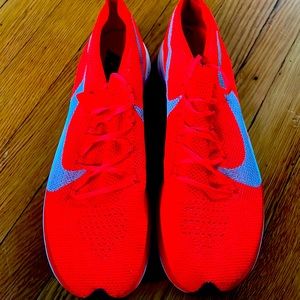 NIKE VAPORFLY 4% FLYKNIT - AJ3857-600 size M11.5